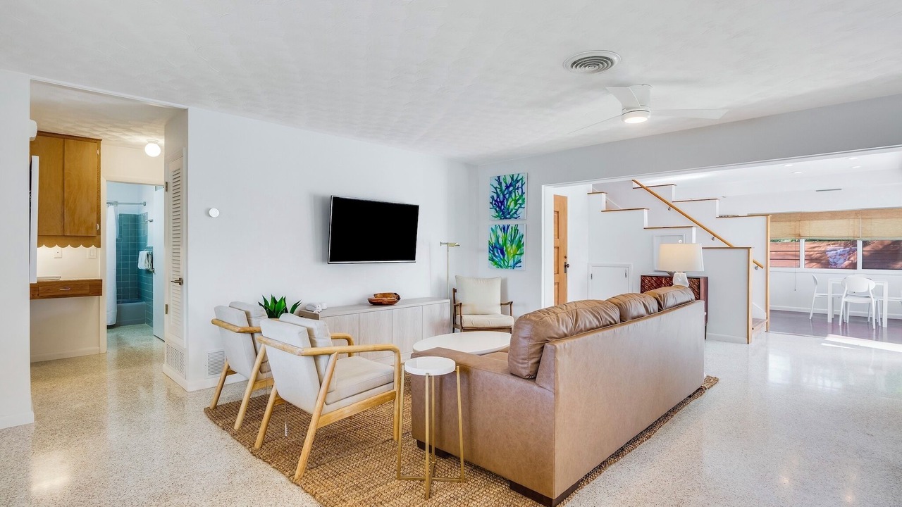 Photo of Livingroom in Holmes Beach