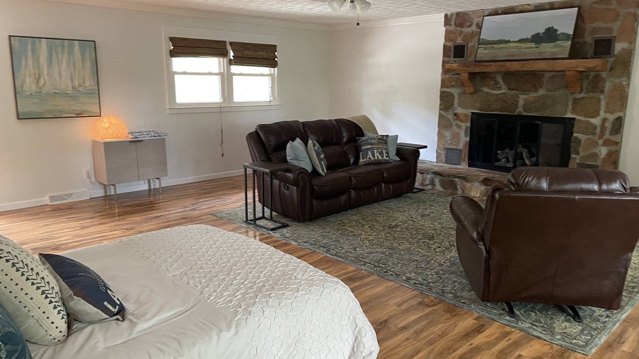 Photo of Livingroom in Fair Play