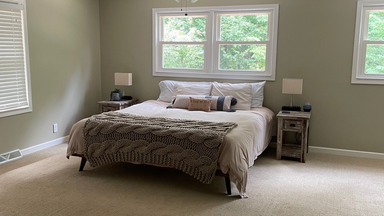 Photo of Bedroom in Fair Play