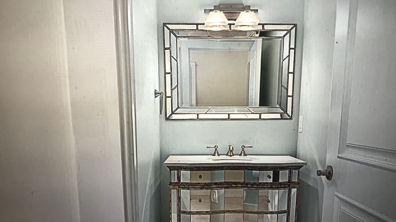 Photo of Bathroom in Central Beach