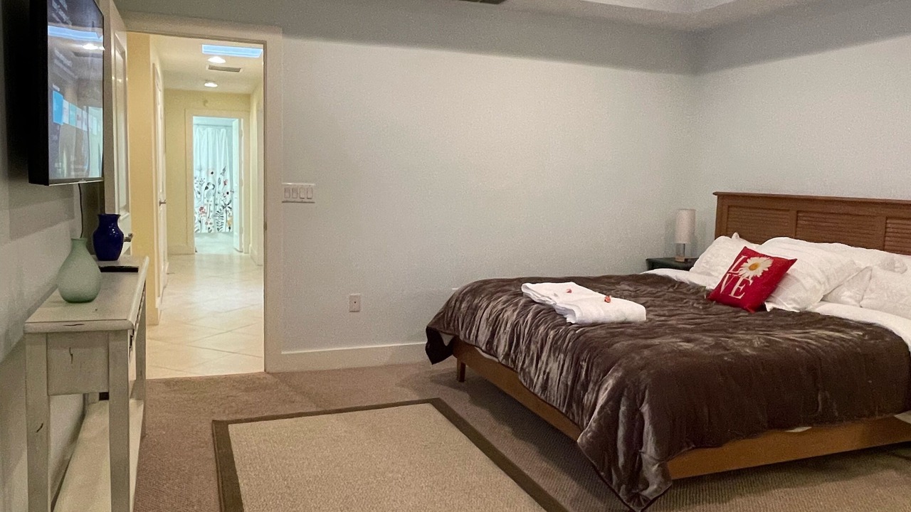 Photo of Bedroom in Central Beach
