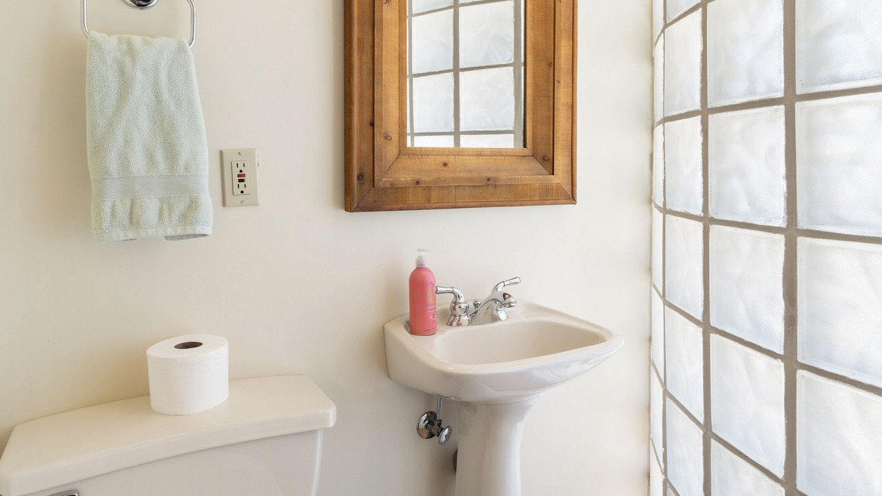 Photo of Bathroom in Seneca