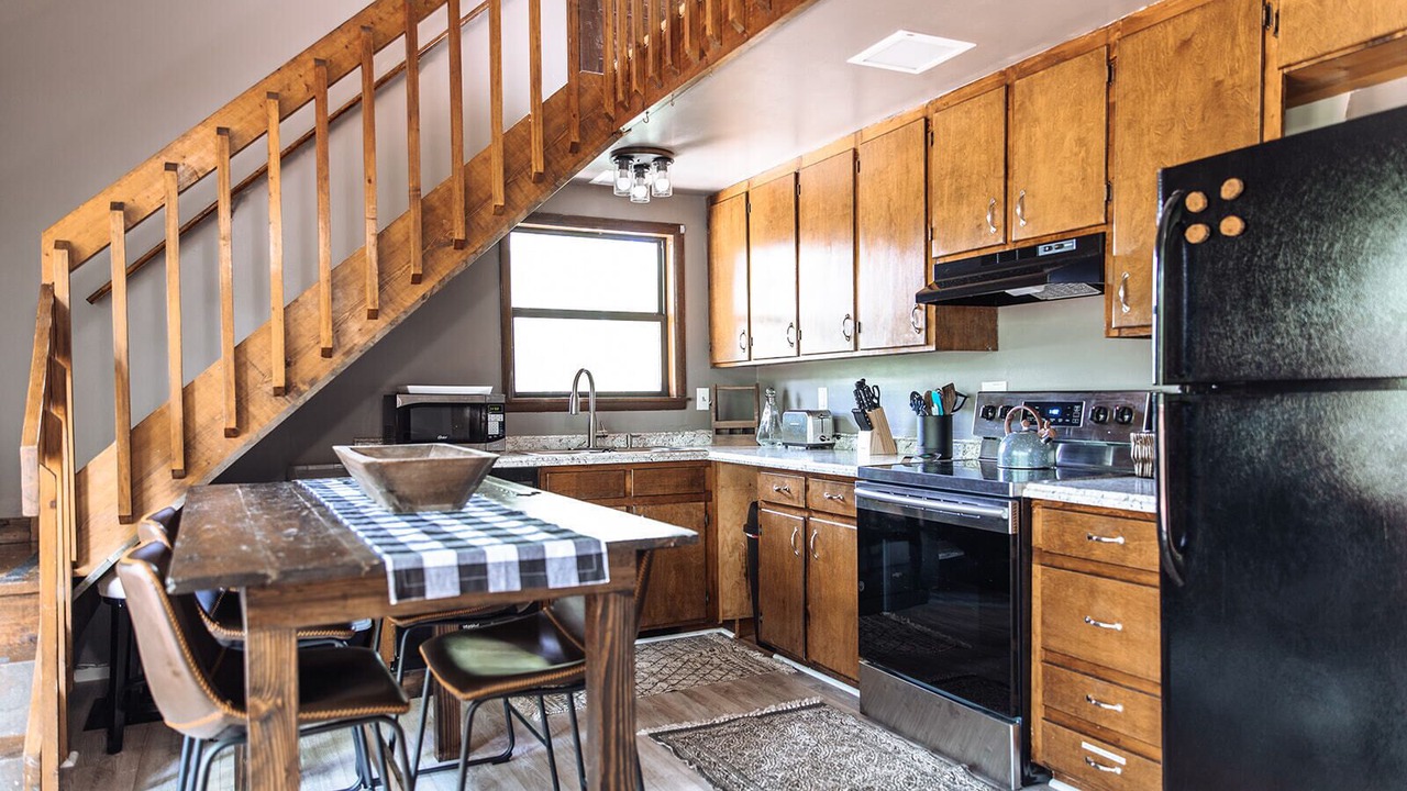 Photo of Kitchen in Almond