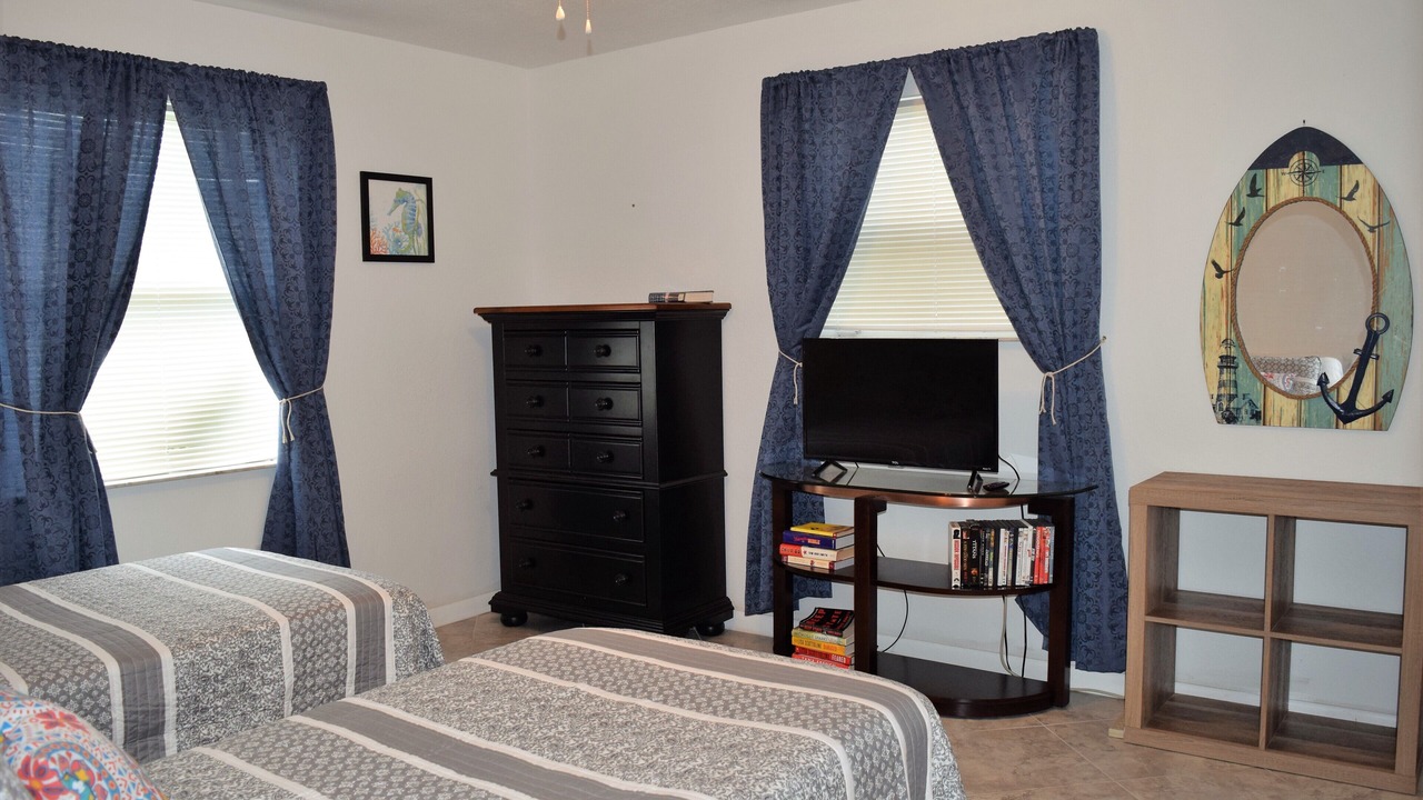 Photo of Bedroom in Placid Lakes