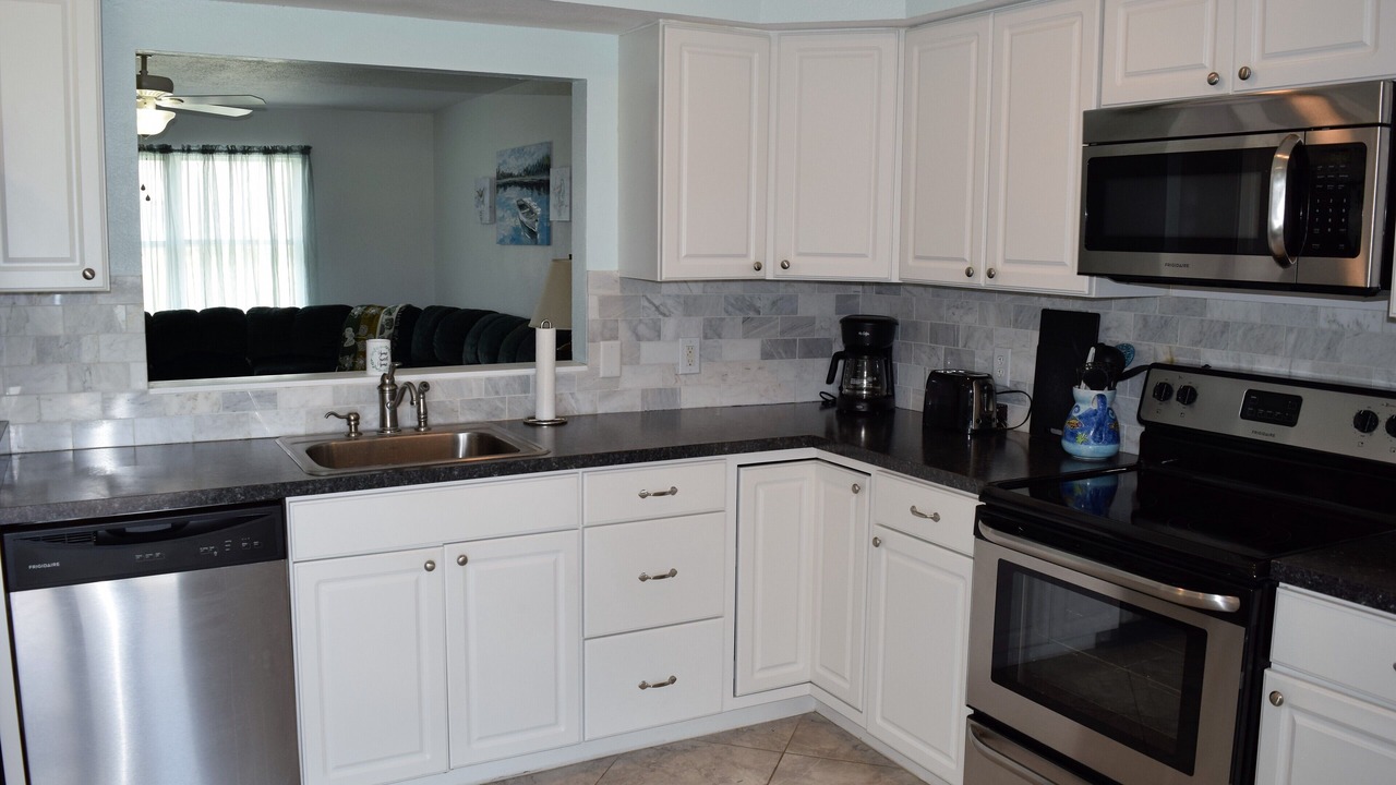 Photo of Kitchen in Placid Lakes