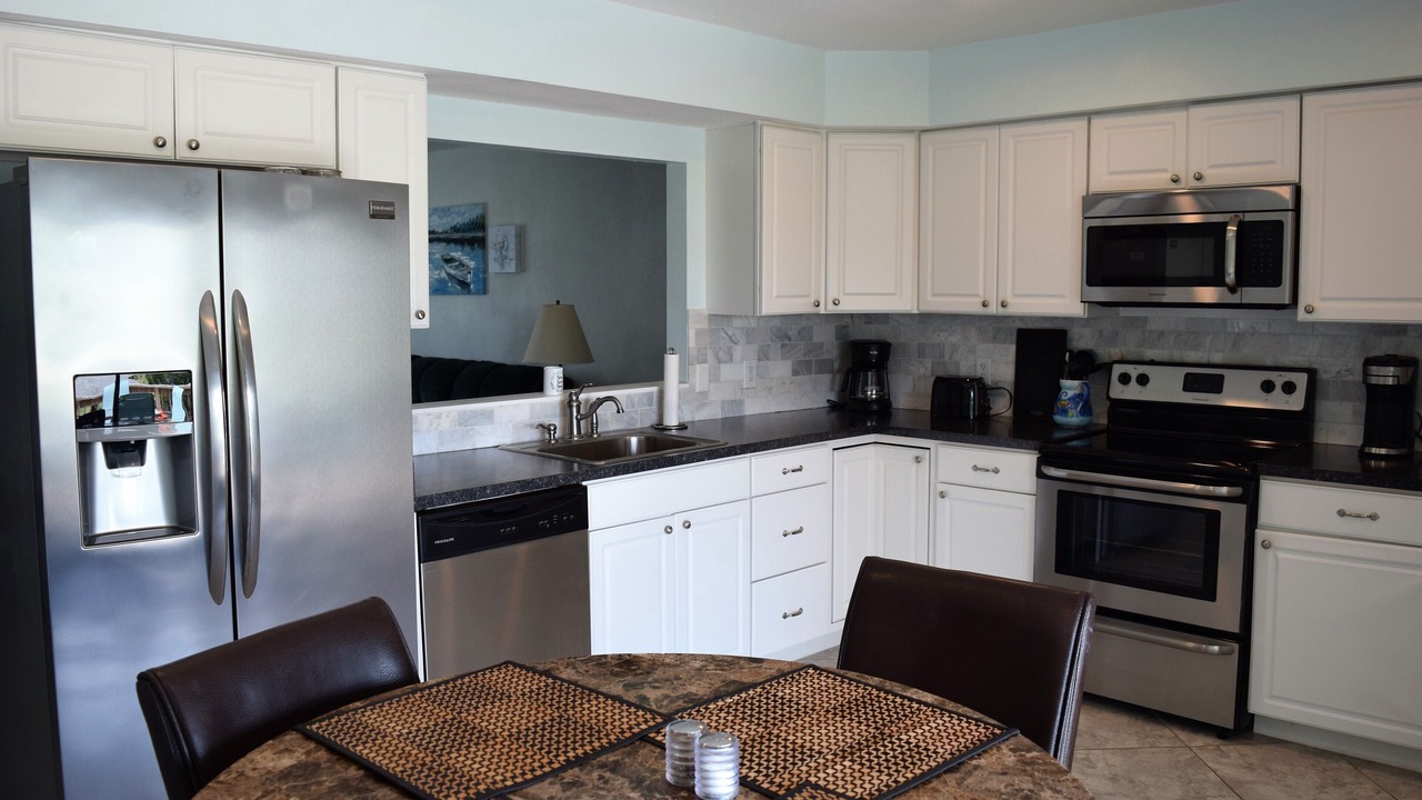 Photo of Kitchen in Placid Lakes