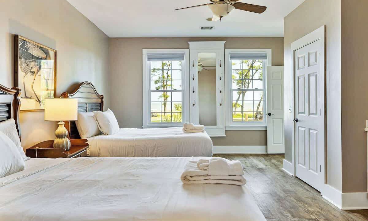 Photo of Bedroom in Melrose on the Beach