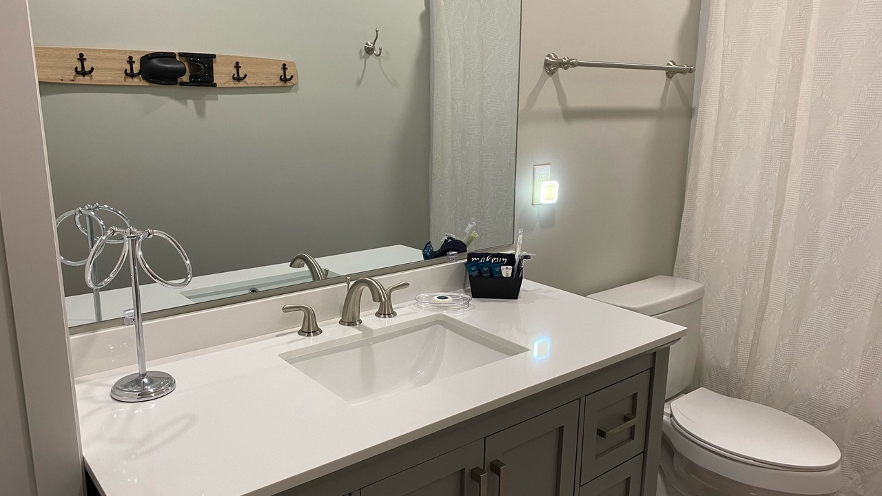 Photo of Bathroom in Chapin