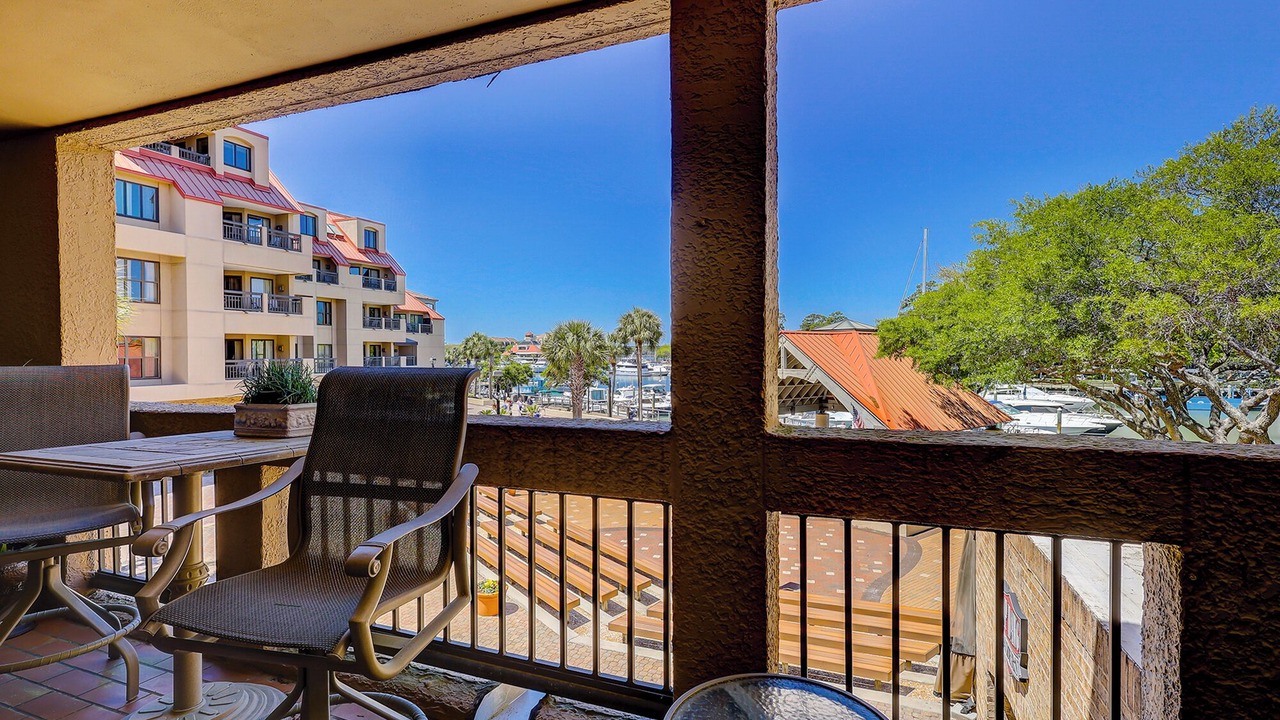 Photo of Patio Balcony in Shelter Cove