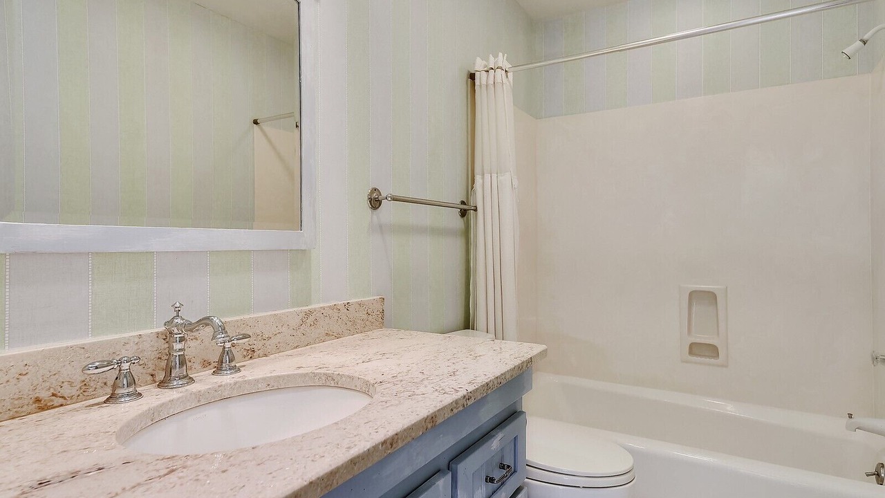 Photo of Bathroom in Oceanside
