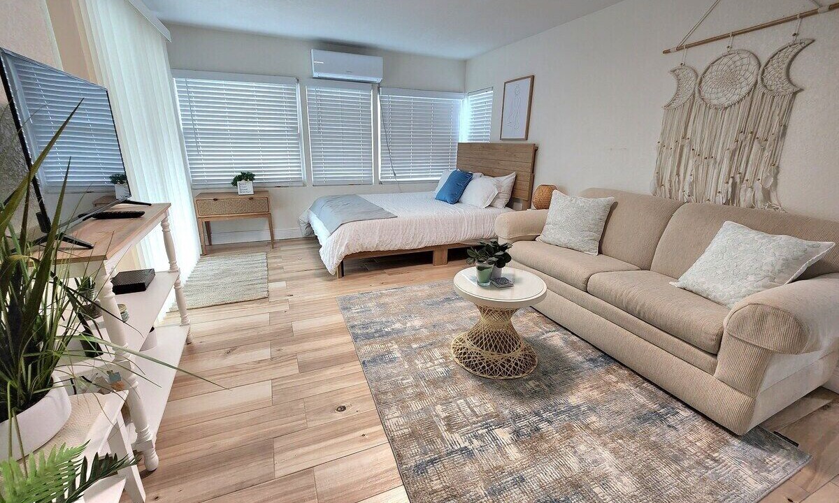 Photo of Bedroom in Meadowlawn