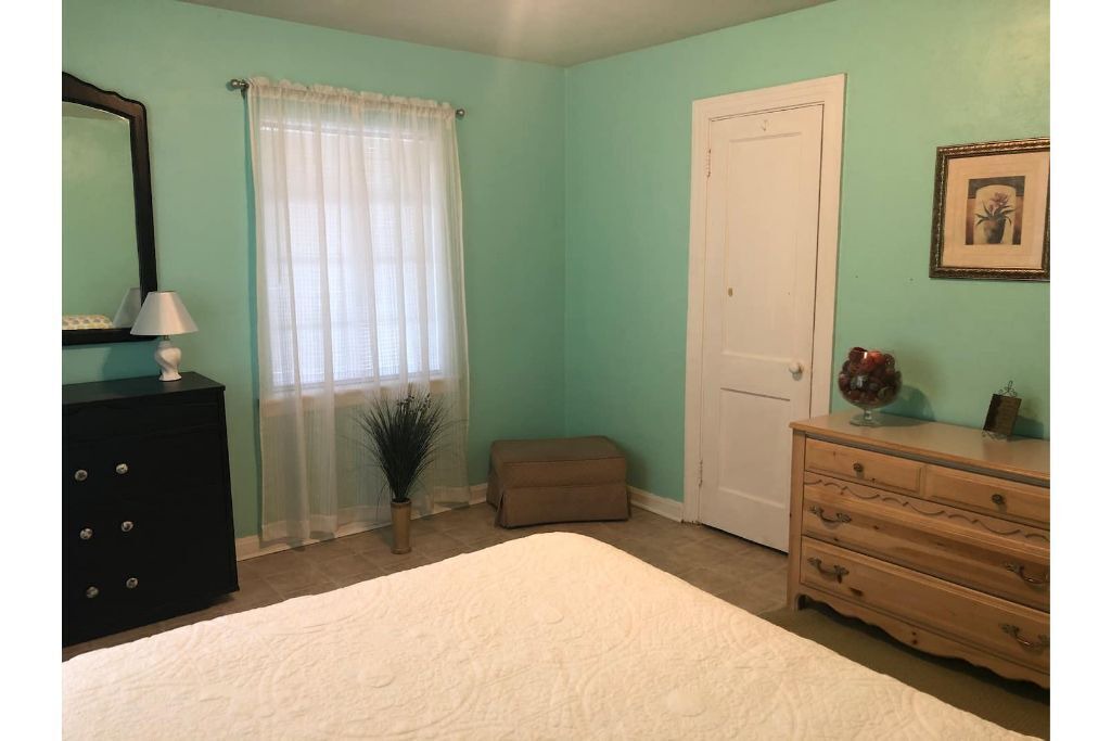 Photo of Bedroom in Waycross