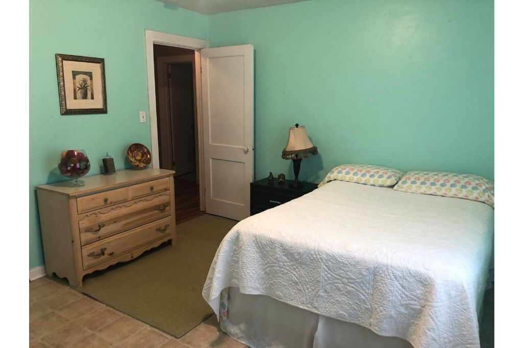 Photo of Bedroom in Waycross