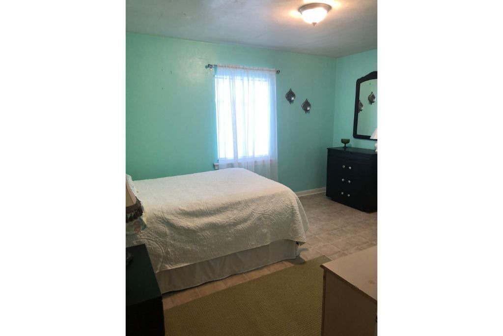 Photo of Bedroom in Waycross