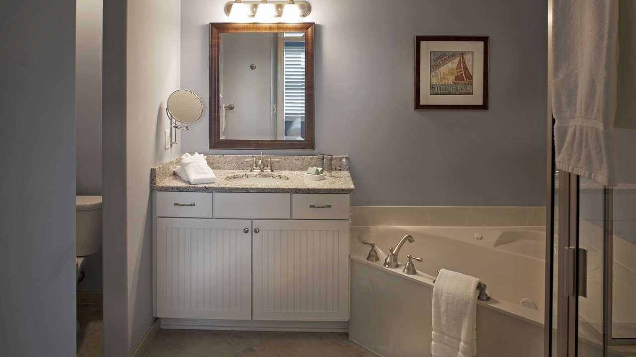 Photo of Bathroom in Palmetto Dunes