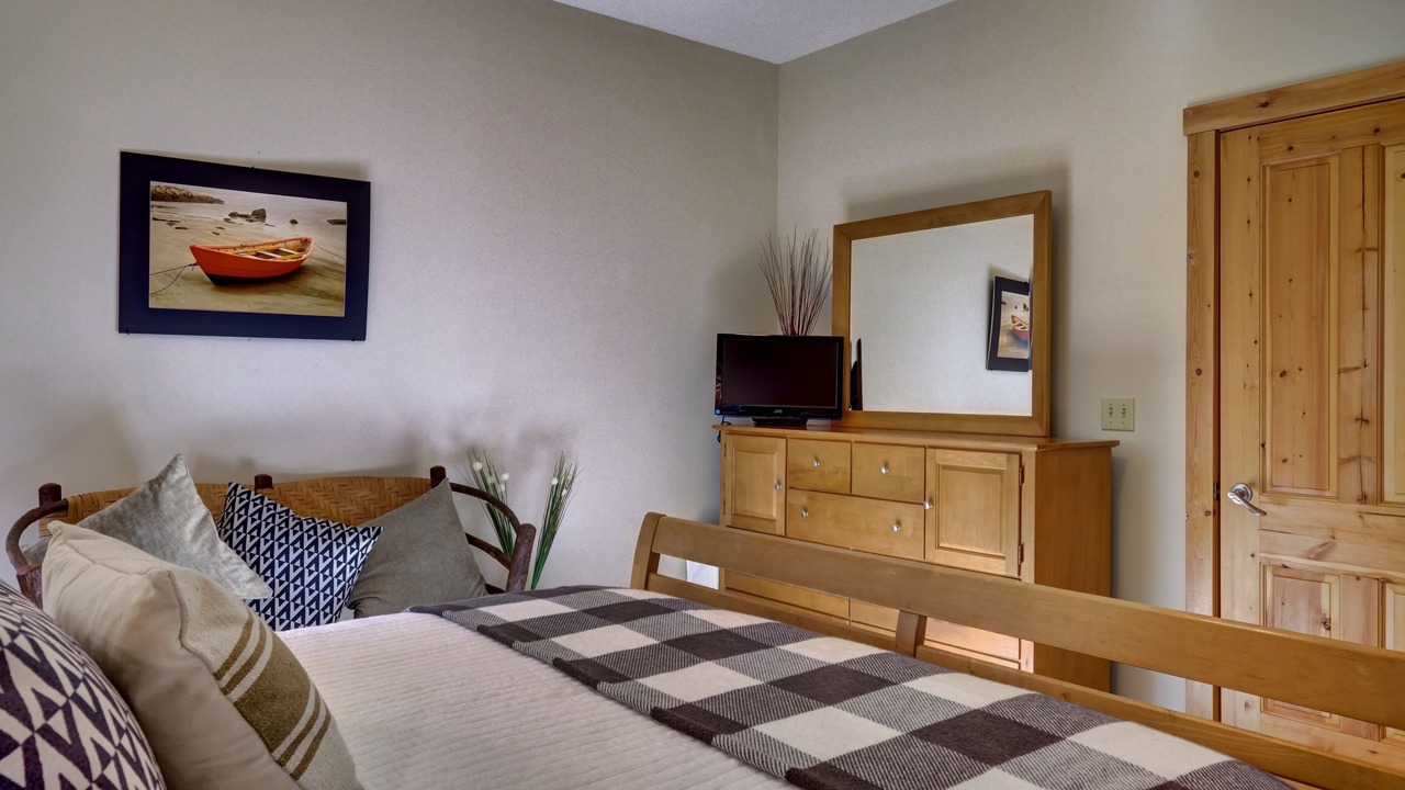 Photo of Bedroom in Cashiers