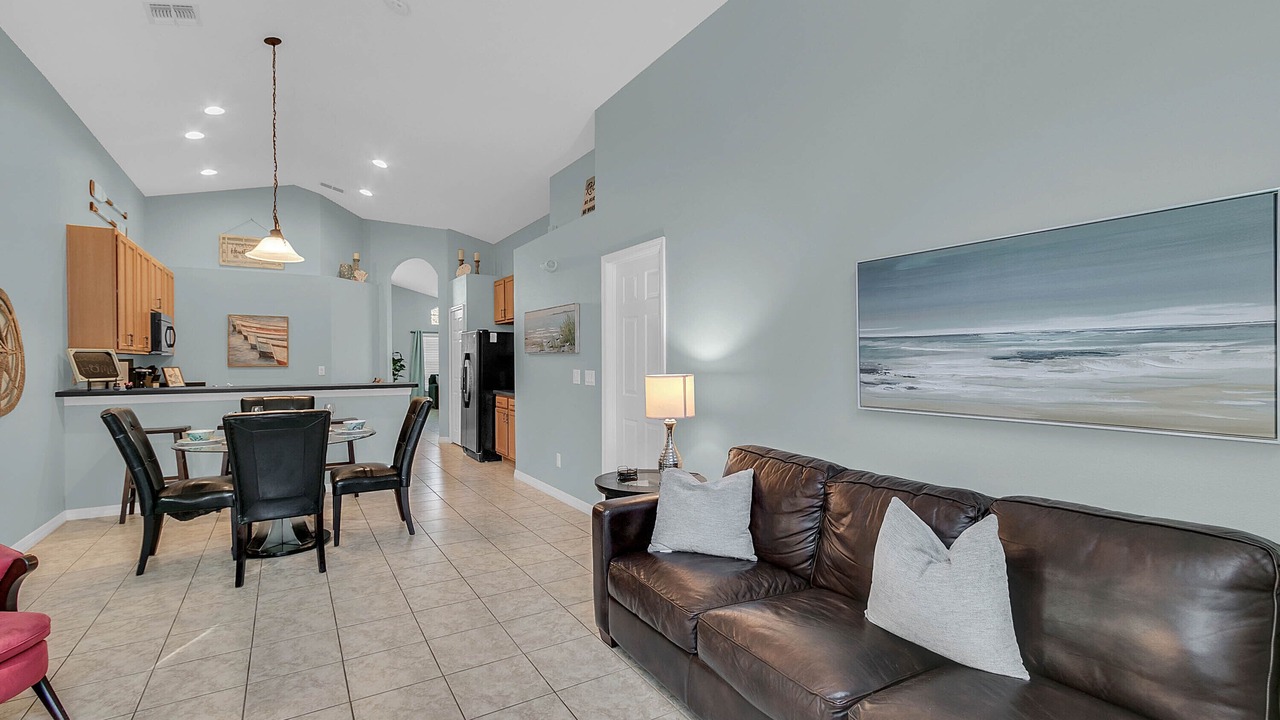 Photo of Bedroom in Veranda Palms