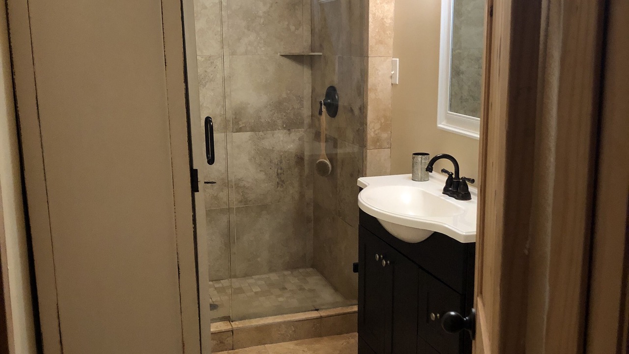 Photo of Bathroom in Highlands