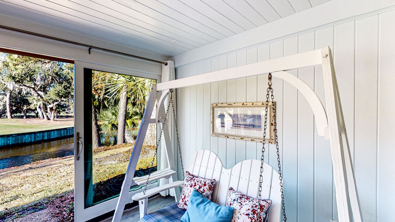 Photo of Patio Balcony in Sea Pines