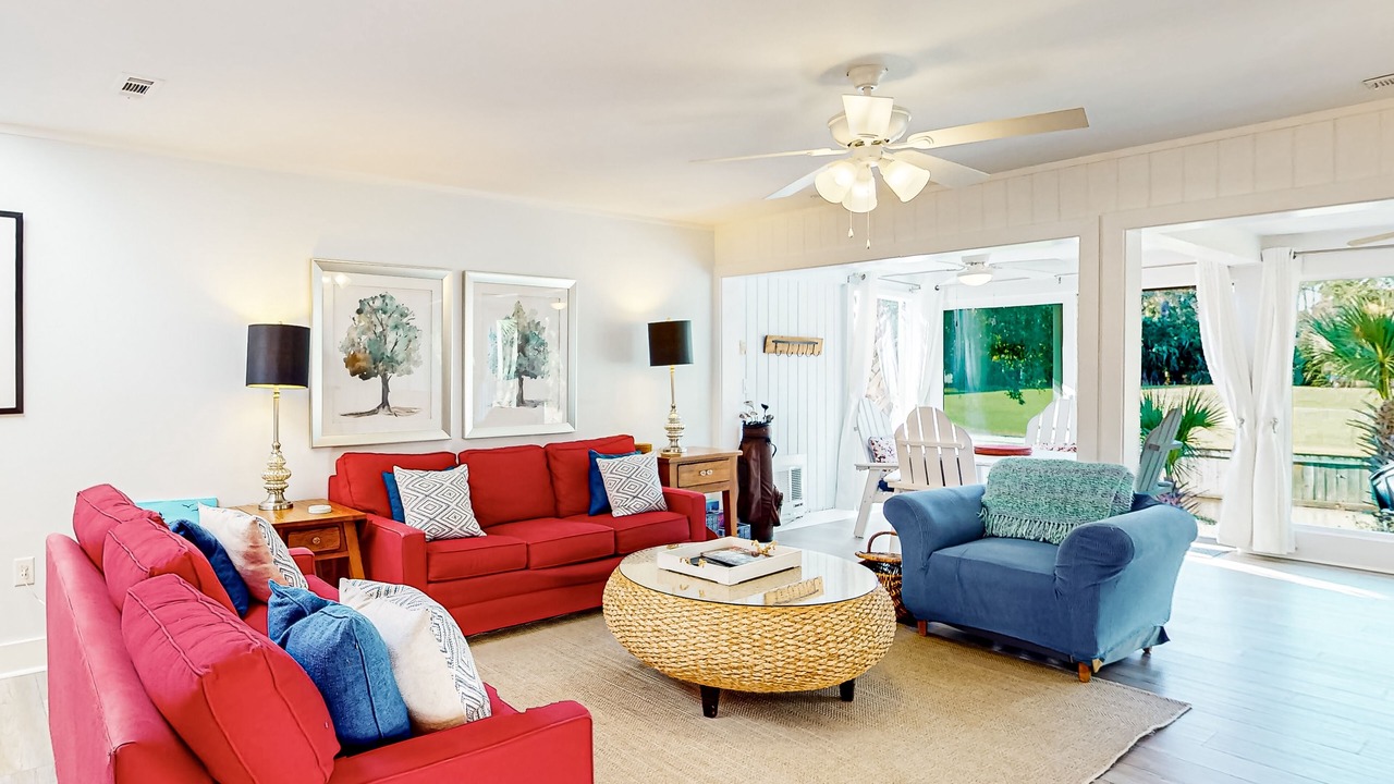 Photo of Livingroom in Sea Pines