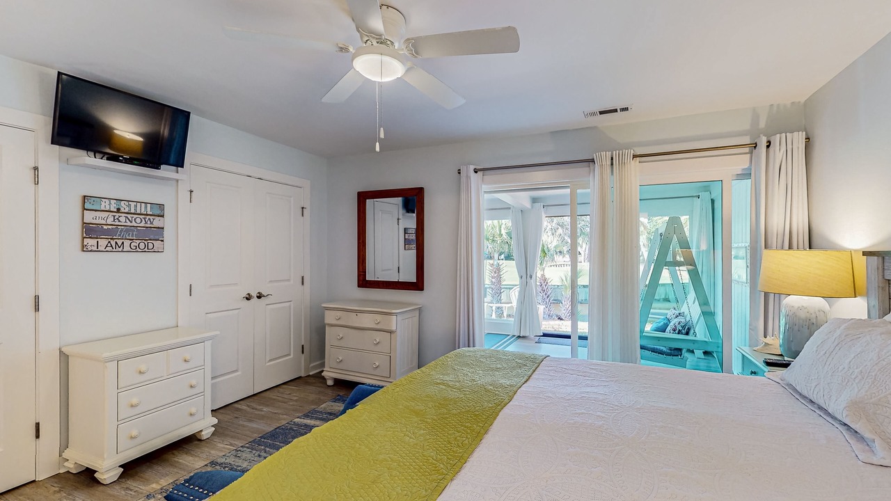 Photo of Bedroom in Sea Pines