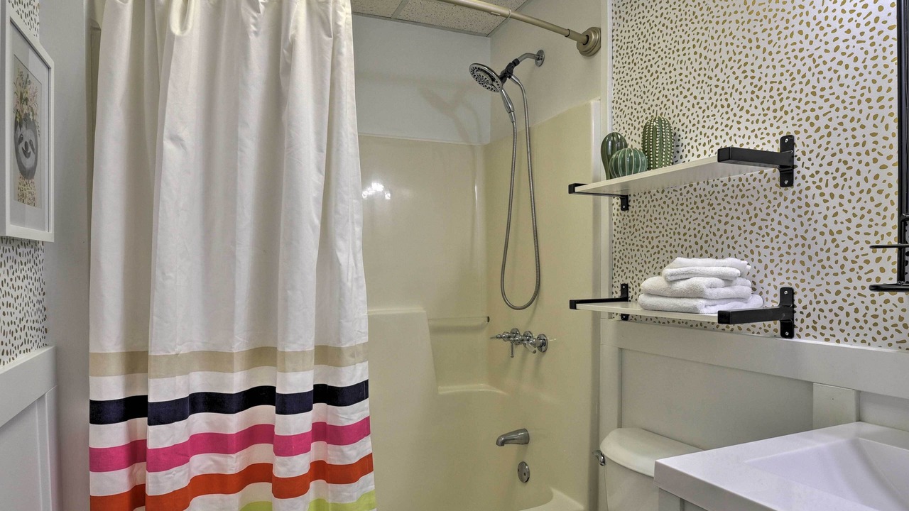 Photo of Bathroom in Lavonia