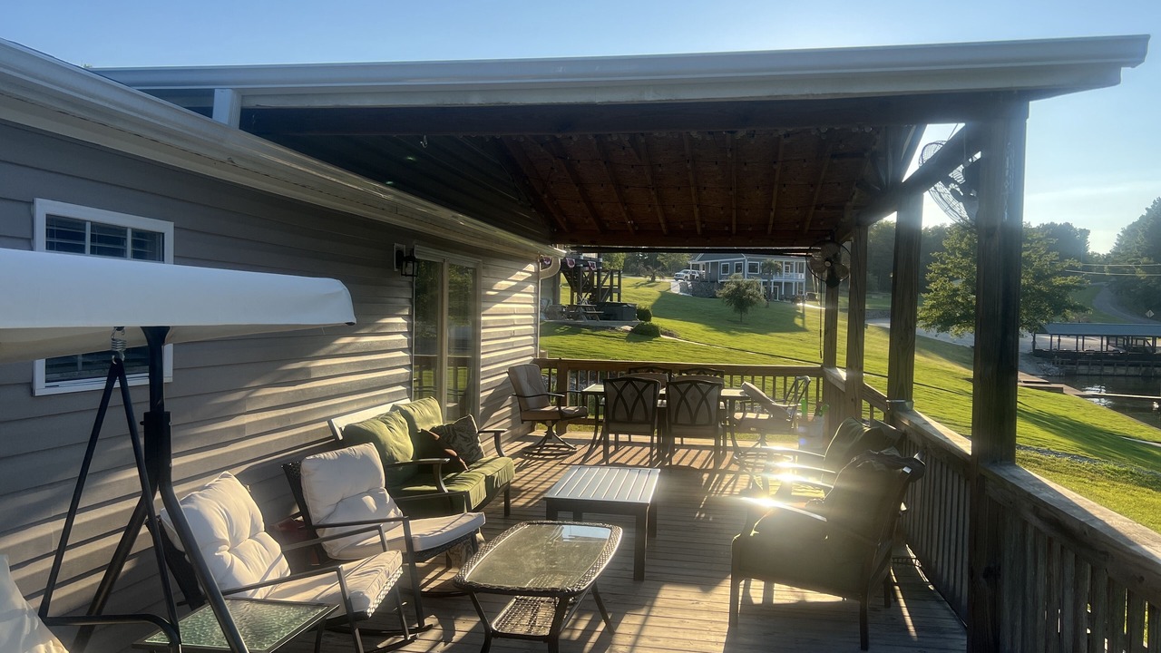 Photo of Outdoor in Lake Secession