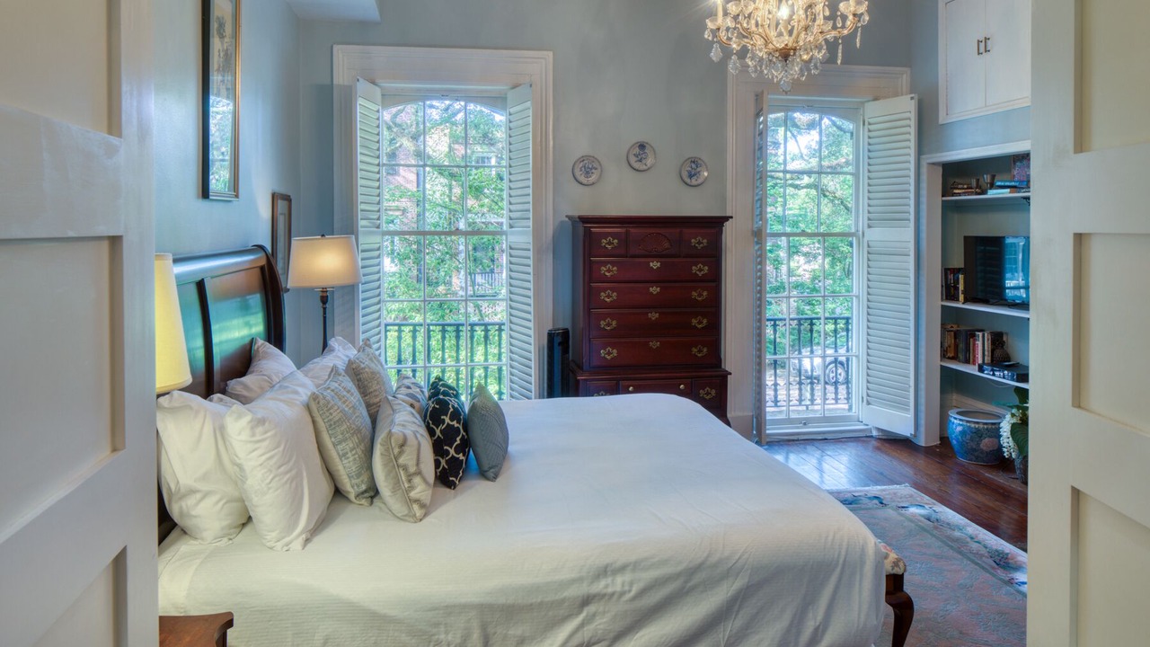 Photo of Bedroom in Historic Downtown Savannah