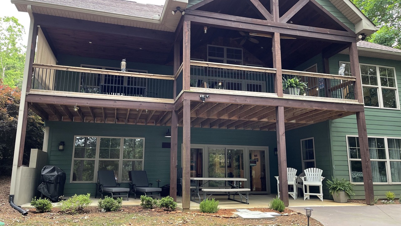 Photo of Outdoor in Hartwell