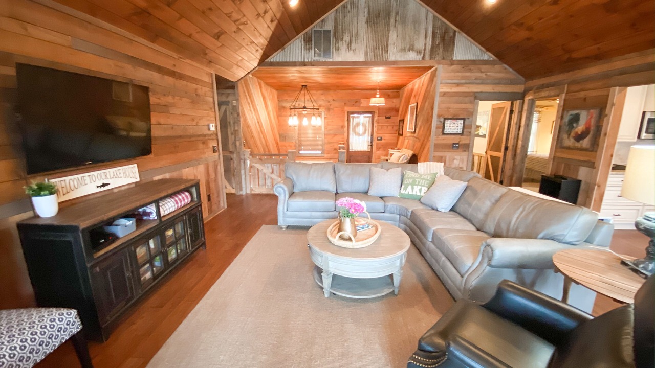 Photo of Livingroom in Hartwell