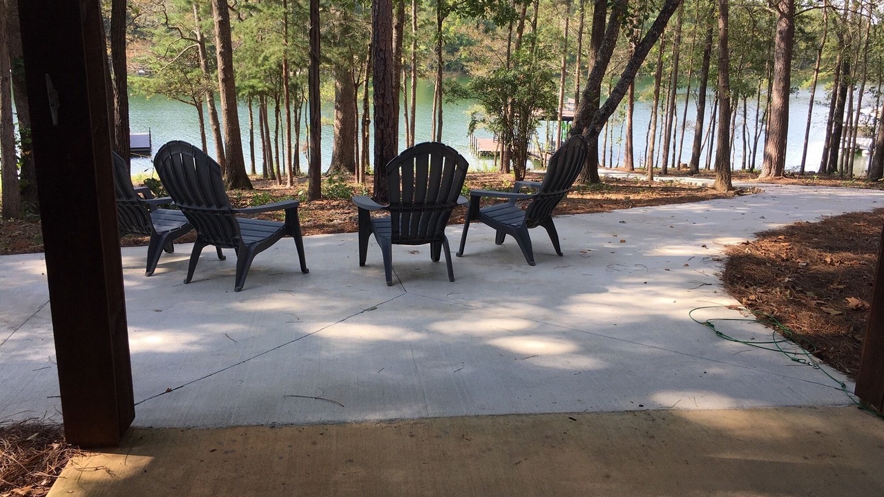 Photo of Outdoor in Hartwell