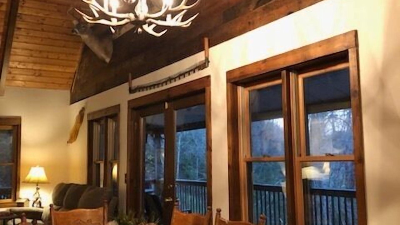 Photo of Bedroom in Robbinsville