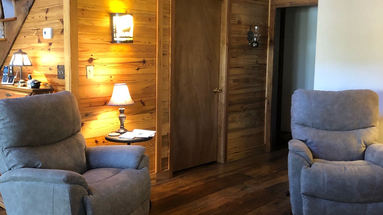 Photo of Bedroom in Robbinsville