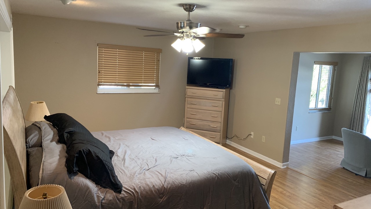Photo of Bedroom in Placid Lakes