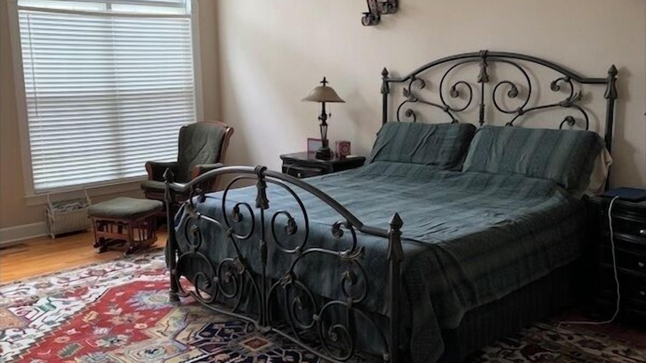 Photo of Bedroom in Martinez
