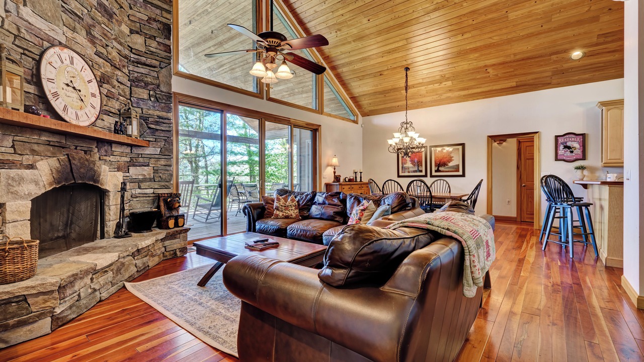Photo of Livingroom in Glenville