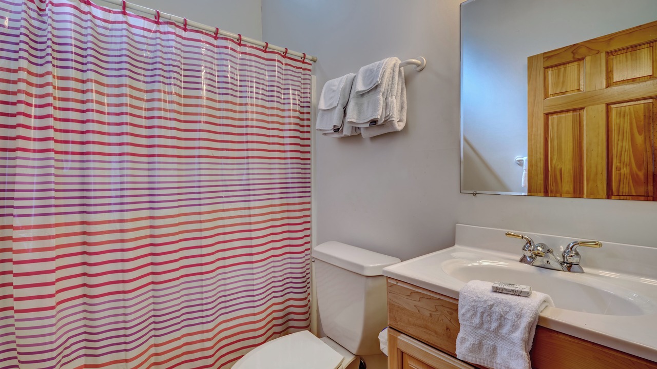Photo of Bathroom in Glenville