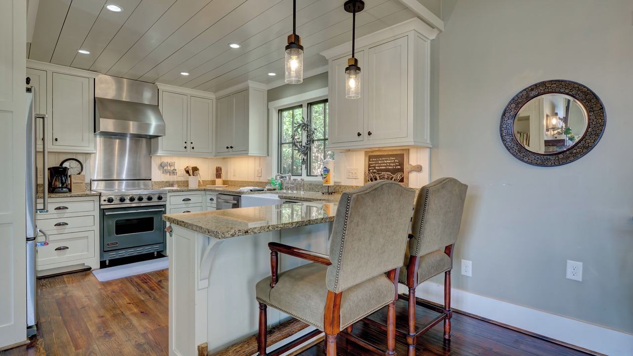 Photo of Kitchen in Glenville