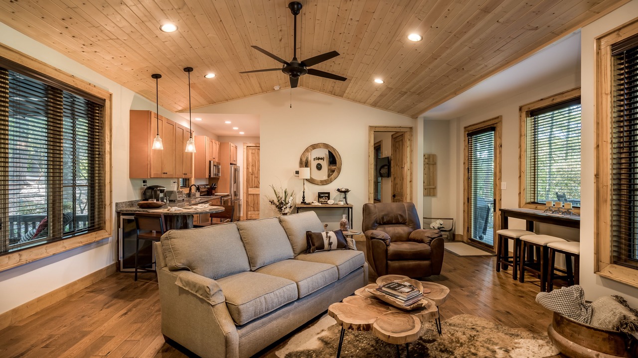 Photo of Livingroom in Glenville