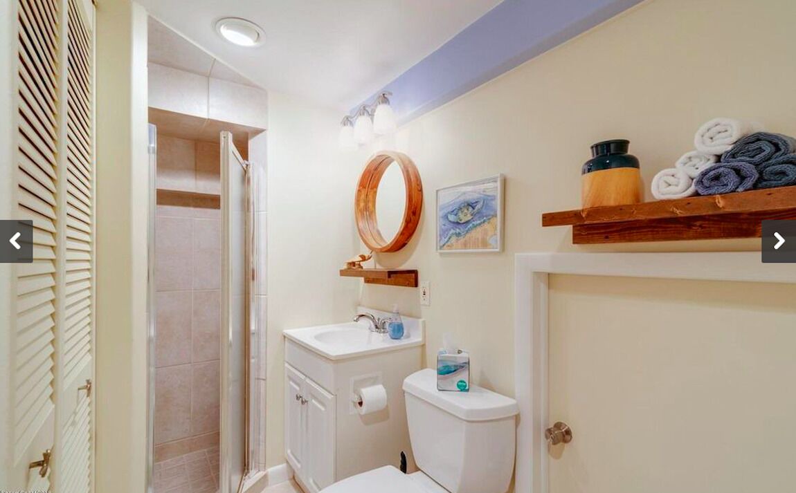 Photo of Bathroom in Melbourne Beach
