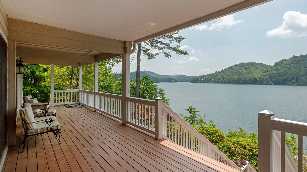 Photo of Patio Balcony in Cullowhee