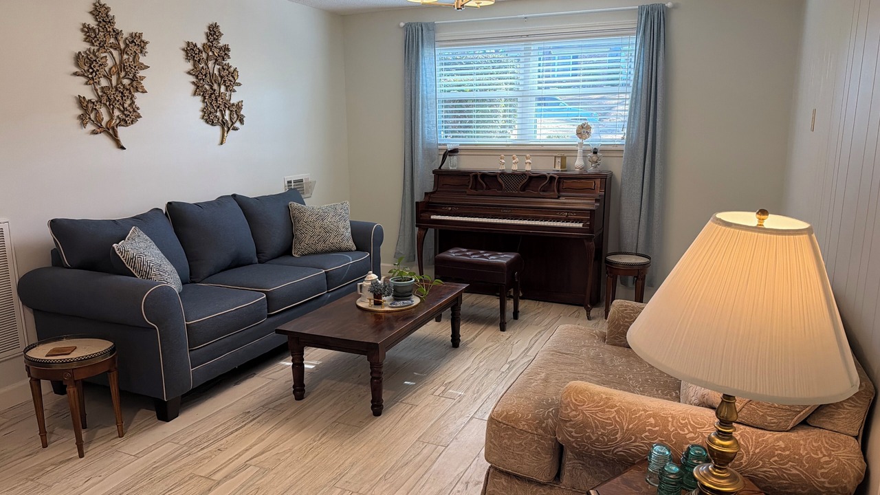 Photo of Livingroom in Montclair