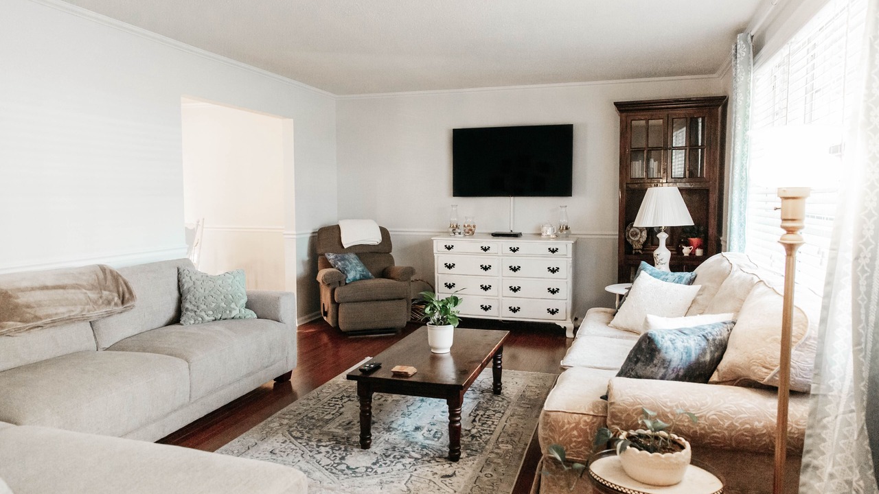 Photo of Livingroom in Montclair