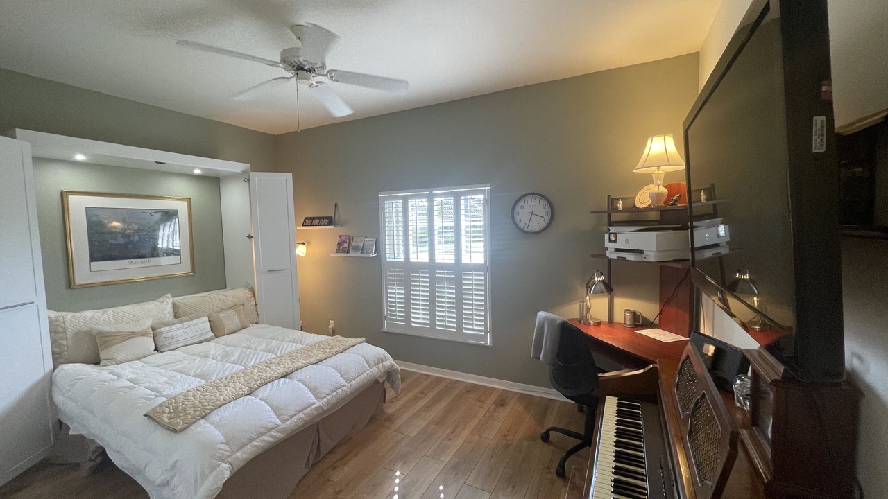 Photo of Bedroom in Naples