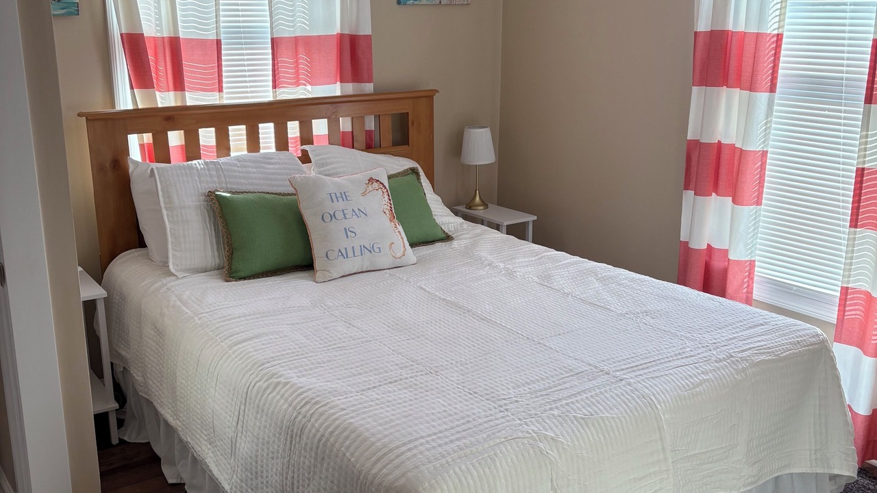 Photo of Bedroom in Beachwalk