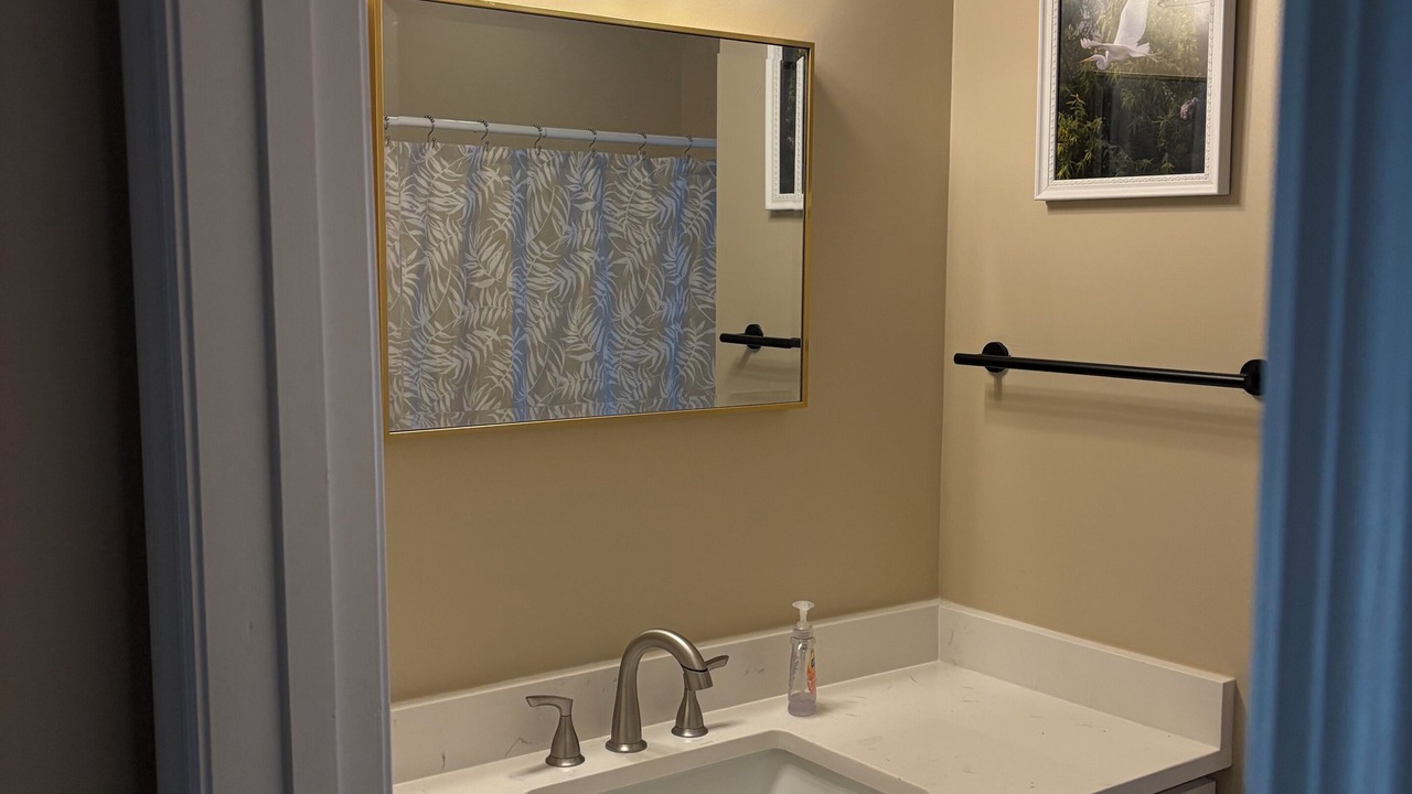 Photo of Bathroom in Beachwalk