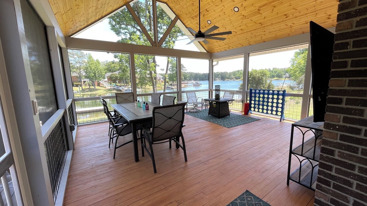 Photo of Outdoor in Chapin