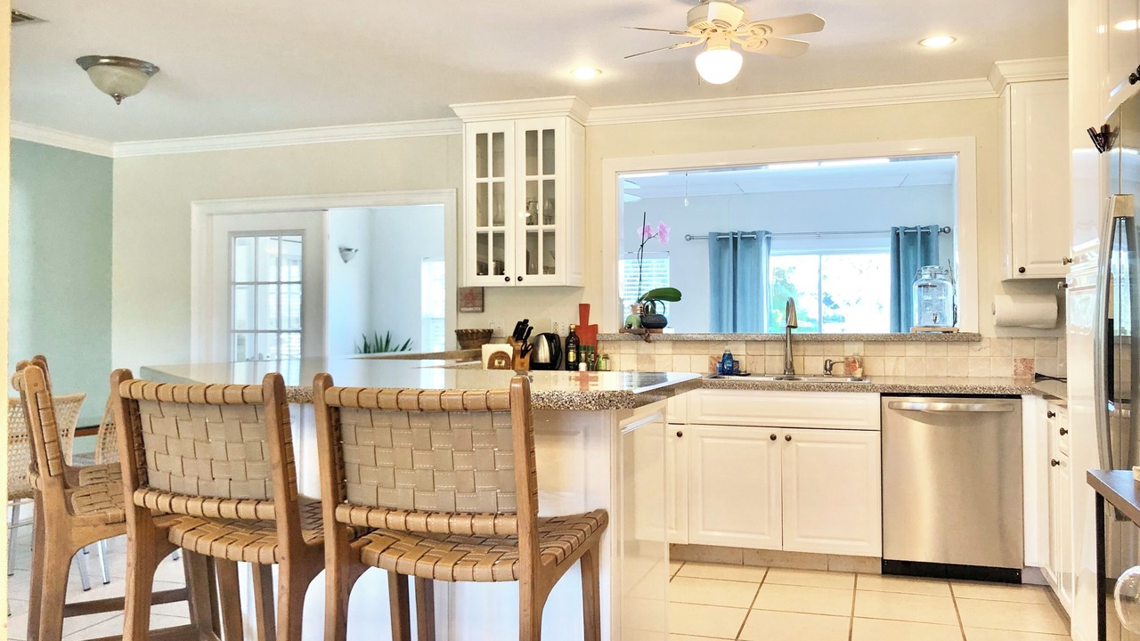 Photo of Kitchen in Sebastian Highlands