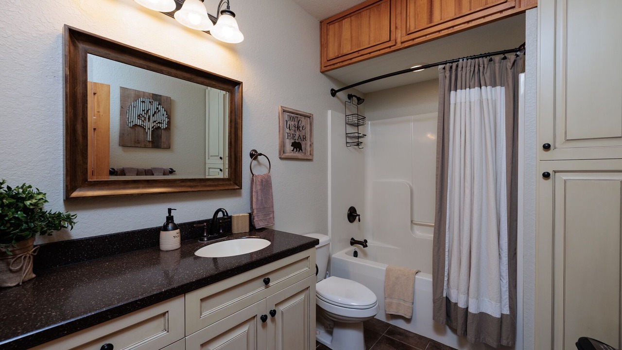 Photo of Bathroom in Whittier