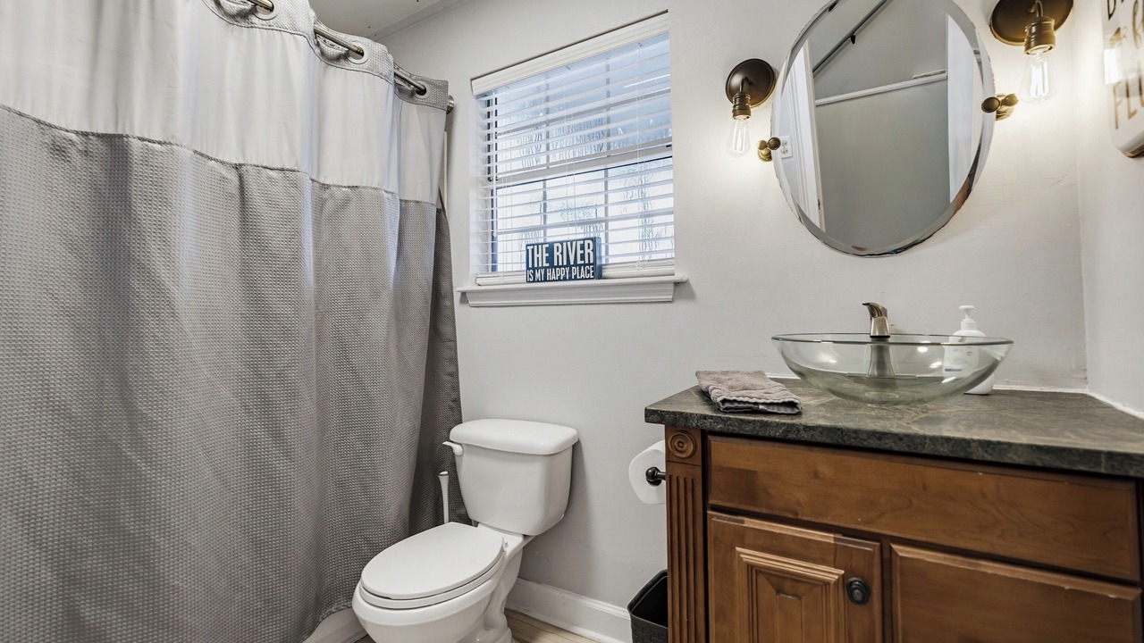 Photo of Bathroom in Beaufort
